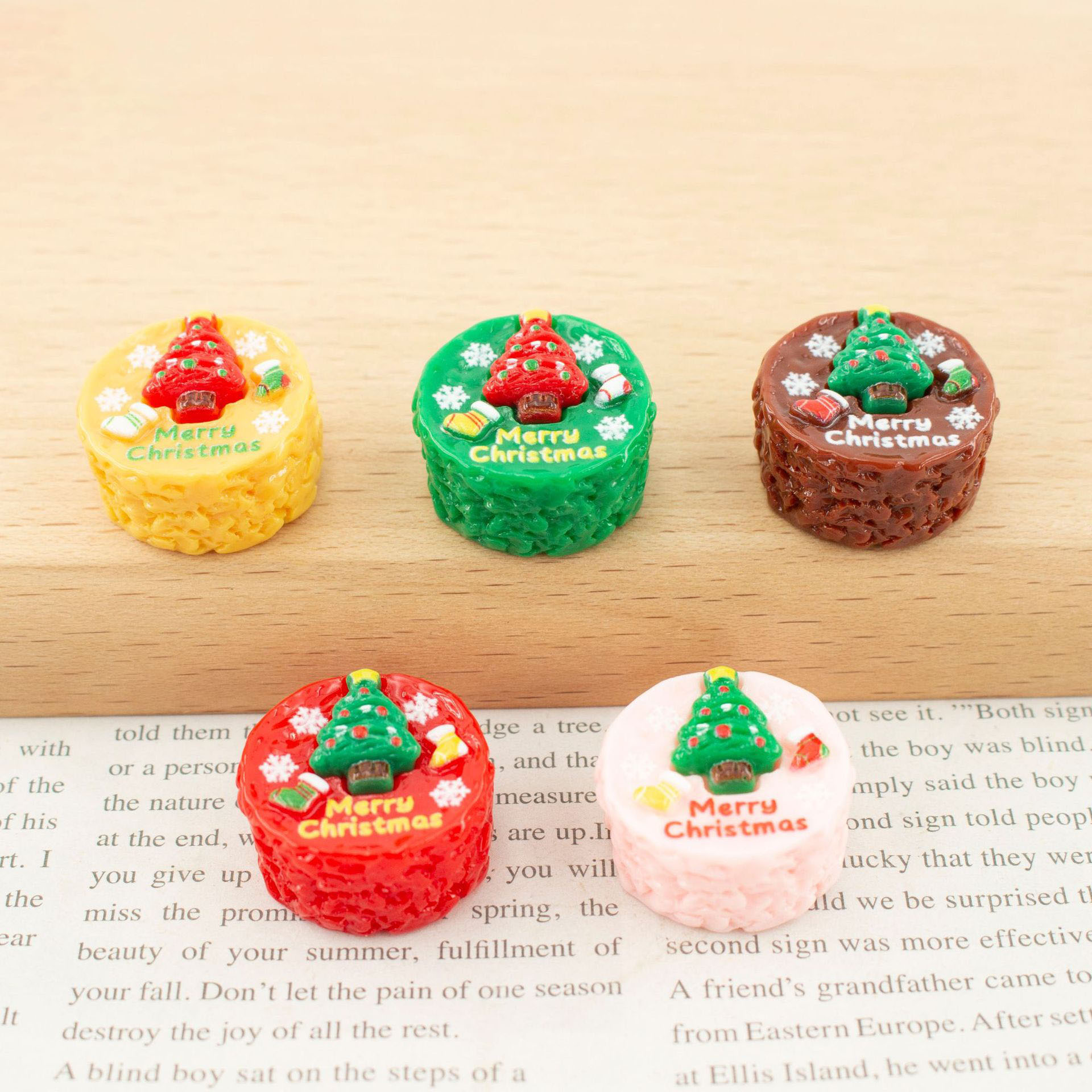 10 stuks hars imitatie kerstbo - Jewelry Making Desk recensie en prijs
