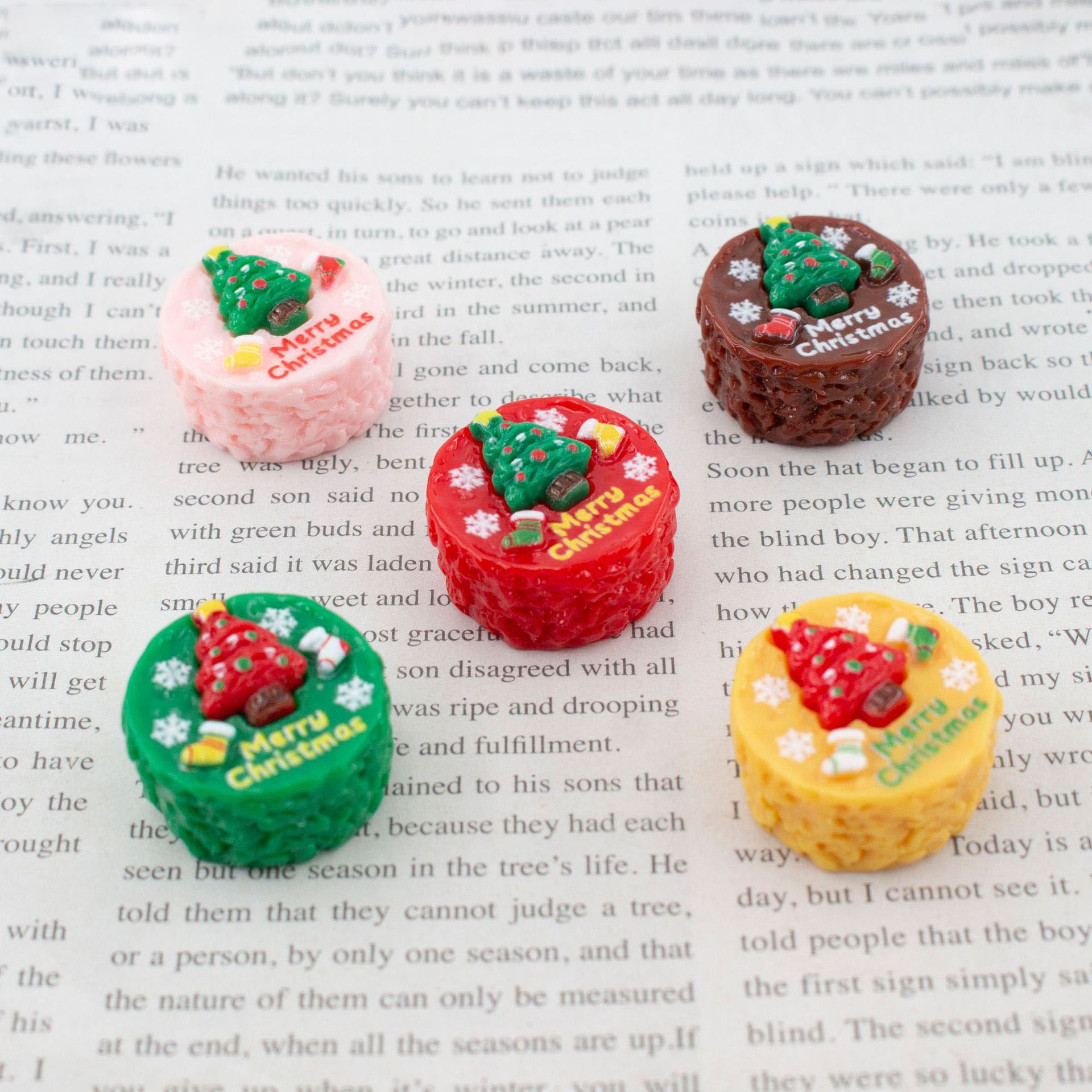 10 stuks hars imitatie kerstbo - Jewelry Making Desk recensie en prijs