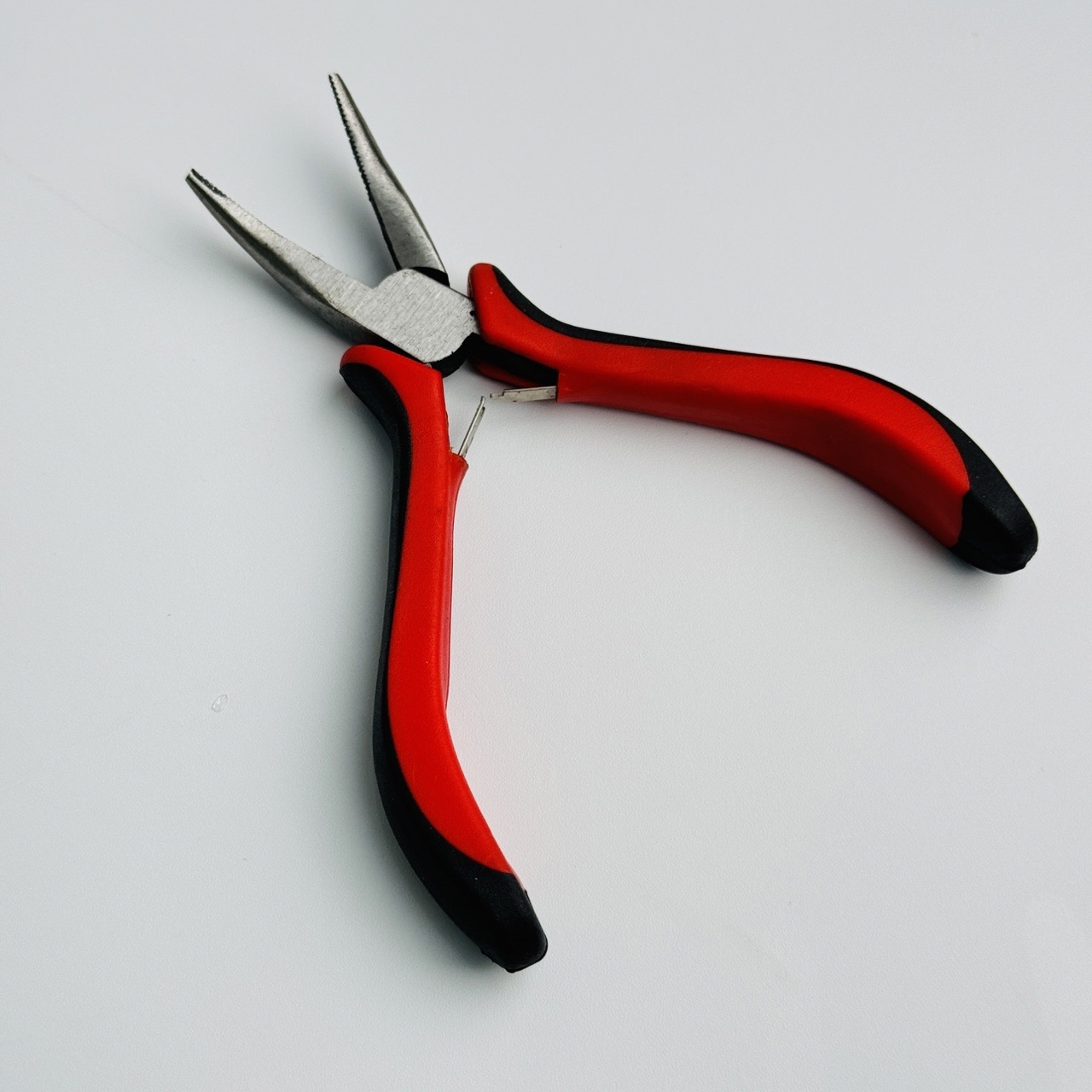 1 stuk zwarte roestvrijstalen  - Jewelry Making Needle Nose Pliers recensie en prijs